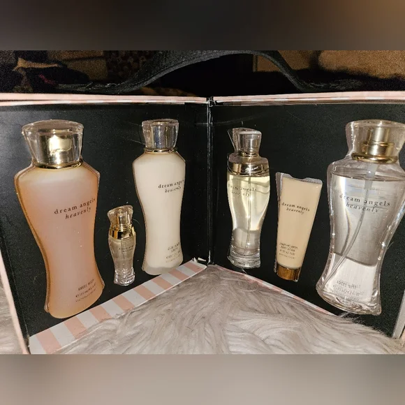 Vintage Victoria’s Secret Dream Angels Heavenly 6-Piece Gift Set | NEW | Y2K - Picture 1 of 8